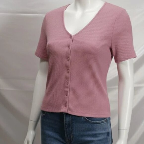 Levi's Tops - Levi’s Women’s Size XL Ribbed Button Front Top Pink Cropped Shirt NEW NWT
